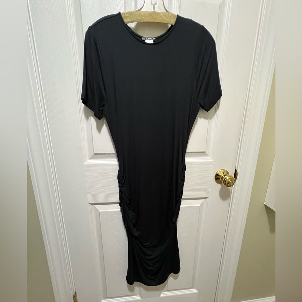 VENUS Classic Black Midi Dress